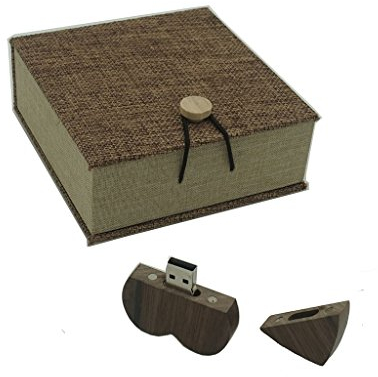Desuerte Memoria USB 2.0 de madera con forma de corazón de nogal de 16 GB, con caja de regalo