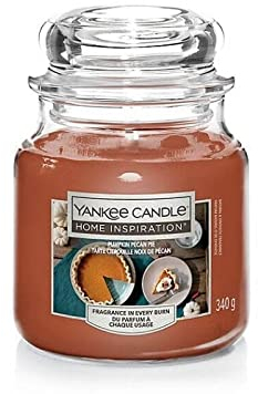 Yankee Candle - Home Inspiration Jar Candle, Pumpkin Cake Fragrance, Xmas Decor Idea (Pumpkin Cake, Medium Jar), Brown
