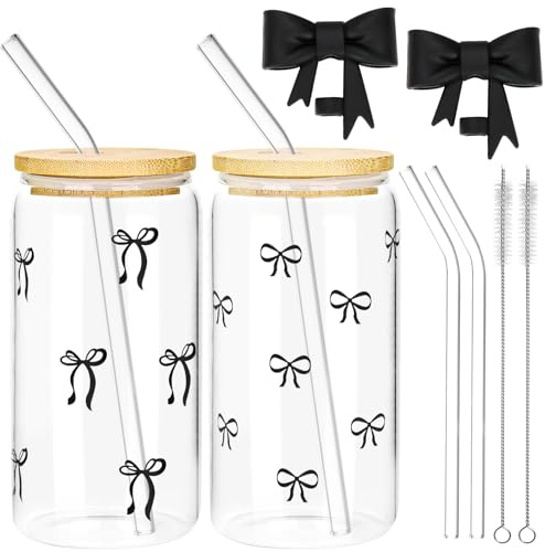2 Stück 16oz Trinkbecher aus Glas mit Deckel Strohhalm und Schleifen-Design | Wiederverwendbare Glasbecher für Bubble Tea Smoothie Milchshake, Schwarzes Trinkglas Set als Geschenk für Mädchen