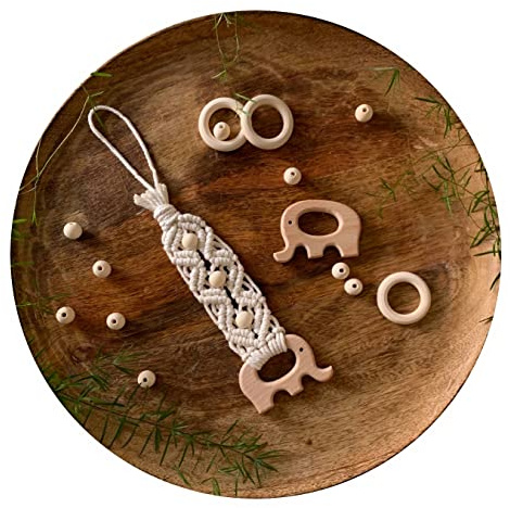 Makramee Spielbogenanhänger/Anhänger für Maxicosi oder Mobile Maxicosikette Holztier boho Geschenk Baby Geburt Mädchen Junge Schnullerkette
