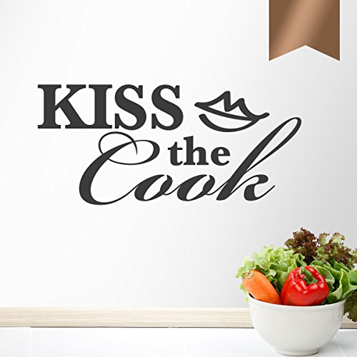 WANDKINGS Wandtattoo - kiss the cook - 100 x 45 cm - Kupfer - Wähle aus 5 Größen & 35 Farben