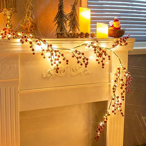 DELICHTER 1,8M Rotang Lichterzweige mit 88 LEDs und Roten Beeren Batteriebetrieben Lichterkette mit Timer Weihnachtsdeko Aussen für Weihnachten Wand Tisch Fenster