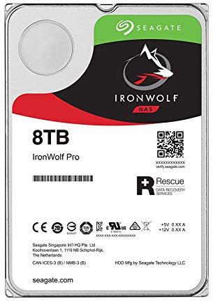 Seagate IronWolf Pro ST8000NE001 disco rigido 3.5 8000 GB Serial ATA III (Ricondizionato)