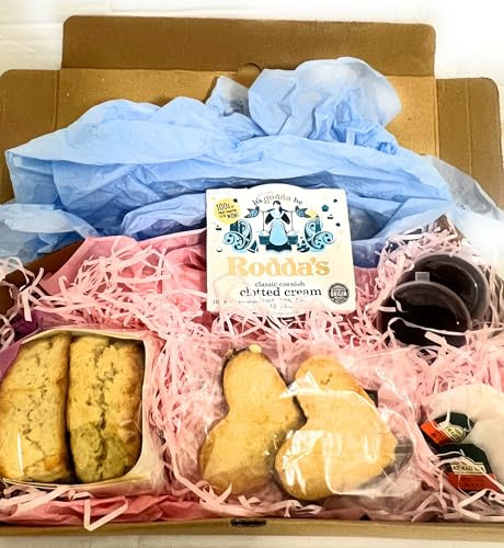 Cream Tea Hamper with 2Pcs Scones – Deluxe Tea Set with Personalised Card – Gourmet Sweet Hamper Ideal for Anniversary, Birthday Gifts for Her Gift Set – Fresh and Delicious Items