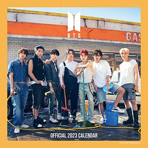 BTS Bangtan Boys 2023 Calendar, Month To View Square Wall Calendar , Official Product (The BTS Square Calendar: (Multi-Language))
