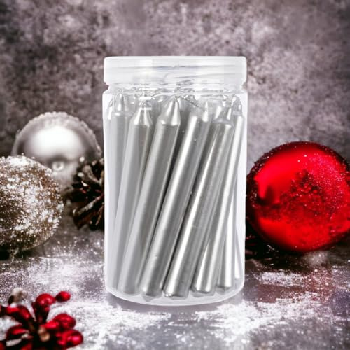 MIJOMA Set Festliche Baumkerzen, Weihnachtskerzen, Pyramidenkerzen, Christbaumkerzen aus Wachs für Weihnachtsbaum, Geburtstagsfeiern und Torten, Lange Brenndauer, Ø11x105 mm (22, Silber Metallic)