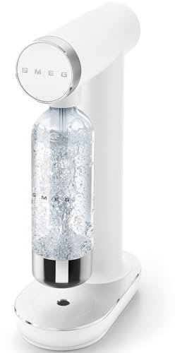 Smeg SKC01WHM Máquina de refrescos, pies antideslizantes, diseño que ahorra espacio, 800 ml, blanco mate