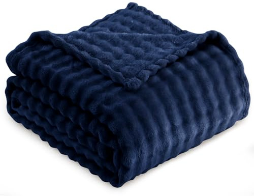 RUIKASI Kuscheldecke Flauschig Kleine Decke Dunkelblau - Weiche Sofadecke & Couchdecke 130x150 cm aus Plüsch, Warme Fleece für Wohnzimmer Deko Blanket, Dicke Wohndecke