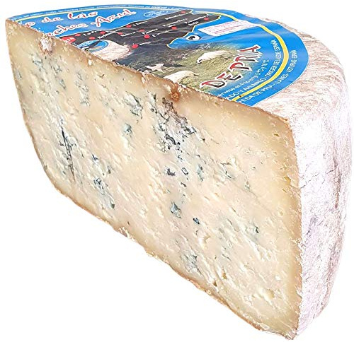 Queso Azul de Pria Tres Leches - Delicioso queso azul elaborado con leche de vaca a la que se le añaden crema de leche de oveja y crema de leche de cabra (Medio Queso 1600 gramos)
