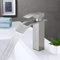 Djedjeo Grifo de baño cascada, grifo de lavabo, grifo de lavabo de un mango; boca caliente y fría, silencioso; grifo de baño de latón de acero inoxidable (cepillado)