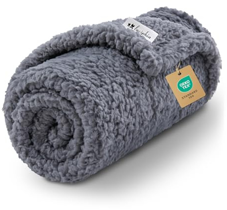 Luciphia Premium Fleece Dog Puppy Blanket Soft Pet Sherpa Calming Cat Blanket Throw for Small Medium Dog Cat(Grey,30x20 inches)
