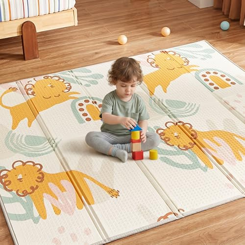 CASABEL Tappeto Gioco Evolutivo 180×150 cm, Pieghevole, Impermeabile e Spesso, Fantasia Leone, Grande Formato, Colorato, Facile da Riporre e Trasportare