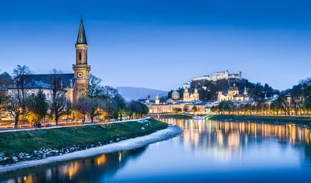 Holz-Bild 70 x 40 cm: Beautiful view of Salzburg skyline with Festung Hohensalzburg and Salzach river at blue hour, Salzburger Land, Austria (30243449)