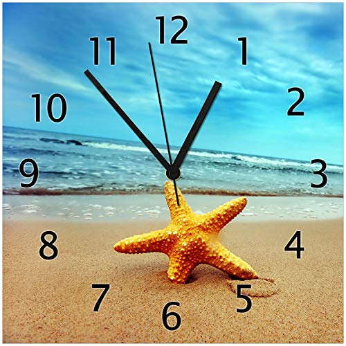 Wallario Design-Wanduhr Seestern am Strand am Meer aus Glas, Motiv-Uhr Größe 30 x 30 cm, Schwarze Zeiger