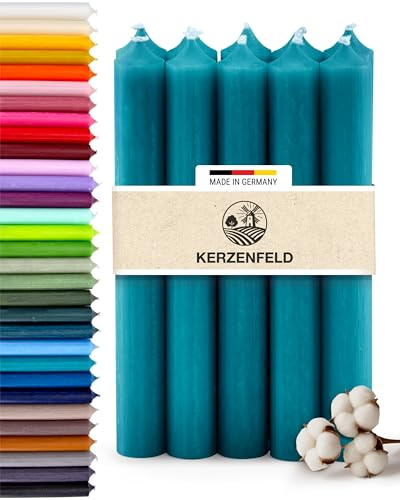 Premium Stabkerzen Türkis durchgefärbt, 10 Stück, 180mm x 22mm | Made in Germany, Lange Brenndauer 8+ Stunden - Bunte Spitzkerzen Ohne Tropfen & Rußen - RAL-Zertifizierte Haushaltskerzen