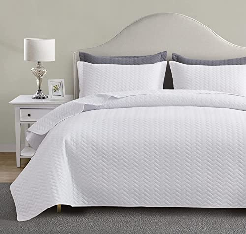 Maple&Stone White Quilt Set Queen Size, Lightweight Bedspread Ultrasonic Chevron Pattern Light Coverlet for All Season Comforter Bedding Decor - 3 Piece Full Bed Cover Sets