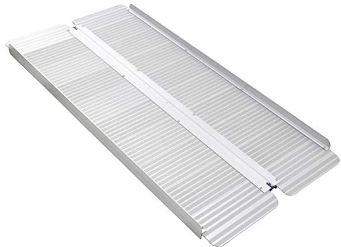 Rollstuhlrampe – Aluminiumschiene mit Rand – Kofferrampe – mobil – klappbar – faltbar – Auffahrhilfe für Roller, Rollatoren – Schwellenrampe – bis 272 kg – 152,4 x 70,1 x 4,5 cm (MR607M-5)