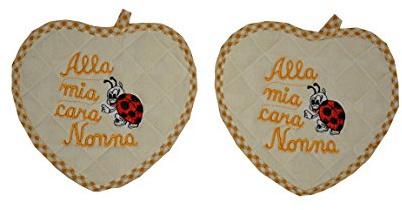 Trama Toscana Coppia Presine a Forma di Cuore con Ricamata la Frase alla Mia Cara Nonna in Colore Giallo