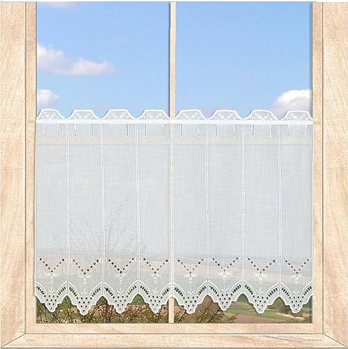 atelier alles-Spitze Weiße Landhaus-Gardine Nele | Halbtransparente Scheiben-Gardine mit hochwertiger Bohrstickerei auf Strukturbatist | Höhe x Breite 55 x 160 cm