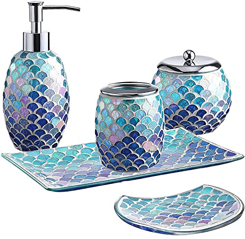 Whole Housewares Mosaikglas-Badezimmer-Accessoires-Set, 5-TLG. - Seifenspender, Kommodenschale, Zahnbürstenhalter, Tablett und Seifenschale - Bad Glas Accessoires, Blau - Badezimmer Zubehör Set