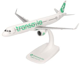 Herpa Snap-Fit flygplansmodell Transavia Airbus A321neo, miniatyr i skala 1:200, samlarobjekt, modell med ställ, plast