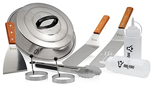 BBQ-Toro Set di accessori per plancha grill in acciaio inox da 9 pezzi | Set di accessori per Plancha con cloche termica, spatola, paletta, pinza per grill, bottiglie a spruzzetta, forme per uova
