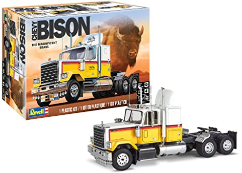 Revell Modellino USA I Chevy Bison Semi Truck, modello dettagliato in scala 1:31, 70 pezzi, kit di costruzione impegnativo per modellisti avanzati a partire dai 12 anni, camion autentico