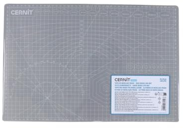 CERNIT CE920C - Feste Schneidematte für Modelliermassen, 45x30x3 cm, für Bastelaktivitäten und DIY-Projekte, 1 Stück