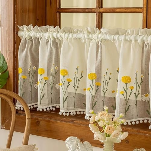 Devola Scheibengardine Blumen Bestickt HxB 45x150cm Cremefarbe 1 Stück | Kurzgardine mit Pompons Bistrogardine Halbtransparent, Landhausstil Fensterdeko Gardine für Küche, Bad, Wohnzimmer