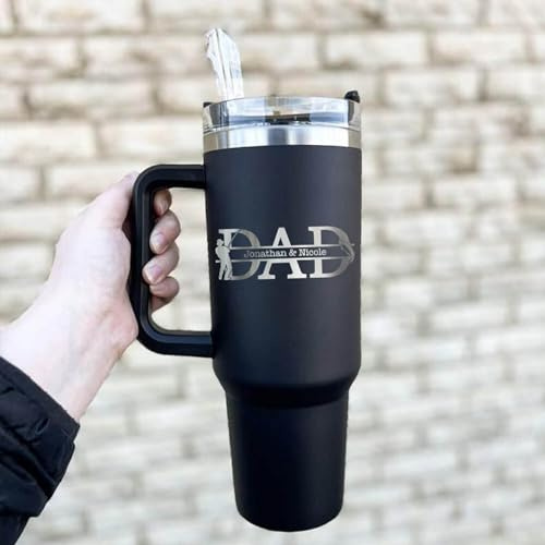 Drawelry Namen Thermobecher Personalisierte mit Griff, Deckel und Strohhalm Trinkflasche Edelstahl 1.2L Auto Kaffee Trink Tumbler Becher Geburtstag Geschenke für Frauen Männer Mama Papa Freundin (C3)