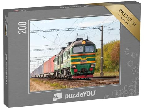 puzzleYOU: Puzzle 200 Teile „Eine Starke grüne Diesellokomotive 2M62 zieht einen Güterzug“ – aus der Puzzle-Kollektion Eisenbahn