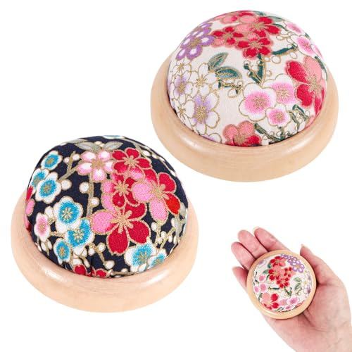 2pcs Coussins à Épingles Couture, Porte-Aiguilles Ronds Japonais avec Base en Bois Coussins Floraux en Coton pour Patchwork Broderie Projets Artistiques DIY