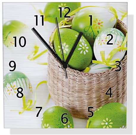 Wallario Design Wanduhr Ostergruß - Bunte bemalte Ostereier in einem kleinen Körbchen aus Aluverbund, Alu-Uhr Größe 30 x 30 cm, Schwarze Zeiger mit Metalloptik