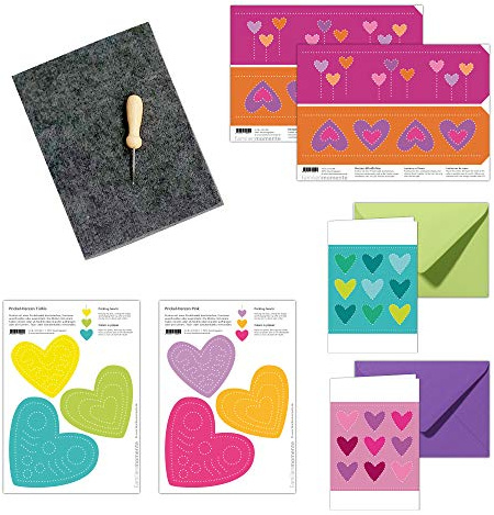 Familienmomente Bastelset zum Prickeln Muttertag/Vatertag (1x Herzen Pink, 1x Herzen Türkis, 2x Windlichter) DIN A5, 2 Karten A6 mit farbigen Umschlägen, 1 Prickelfilz und 1 Prickelnadel