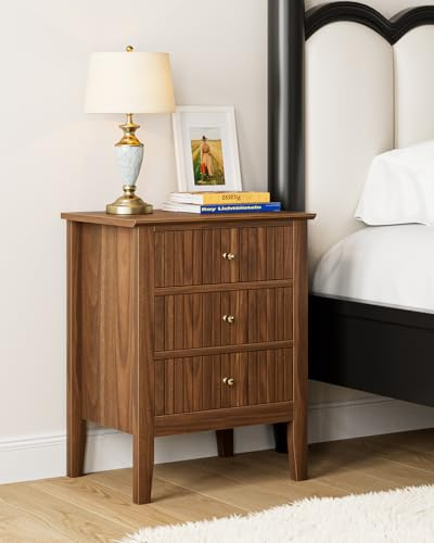 HEYZOEY Bedside Table with 3 Drawers, Vintage Bedside Cabinet, Wooden Side Table with Storage, Retro End Table for Bedroom, Living Room and Home Office(Walnut, 17.8 x 13.3 x 24 in)