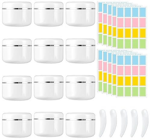 Vueinrg 12 Stück Cremedosen Leer Tiegel 50ml Kosmetikdose mit Deckel Cremetiegel Kleine Döschen Weiß Kunststoff Probendöschen Kosmetik Nachfüllbar Reisebehälter mit Spatel und Etikett