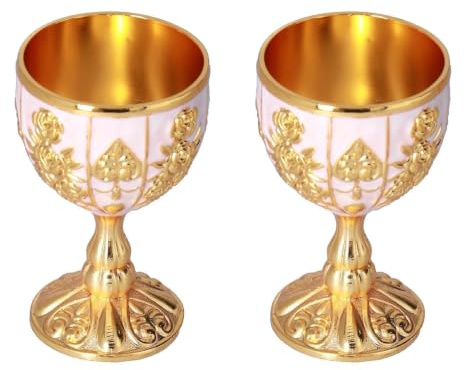 Beufee 2pcs gobelet en or, coupe à vin en métal vintage en relief fait à la main court gobelet à vin en relief coupe à liqueur de vin verre à liqueur pour bar à la maison(02)