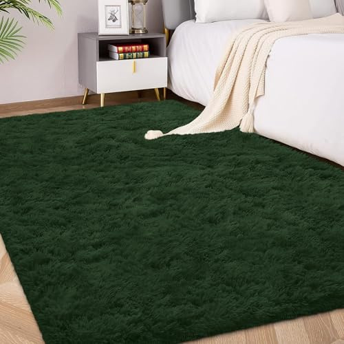 FVVRAX Flauschiger Hochflor Teppich 90x150 cm Dunkelgrün | Extra weicher Shaggy Teppich rutschfest für Wohnzimmer Schlafzimmer | Kuscheliger Bodenteppich für Kinder Haustiere