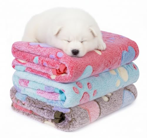 LeapSheep Dog Blankets Washable for Small Medium Large Dogs, Pack of 3 Puppy Blankets, Cozy Soft Dog blankets Warm Pet Sleeping Blanket for Sofa and Bed (Hearts, S)