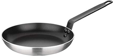NISBETS Essentials Teflon Frying Pan in Non Stick Aluminium with Strong Riveted Handle - Even Heat Distribution - 1.1L - D240 mm