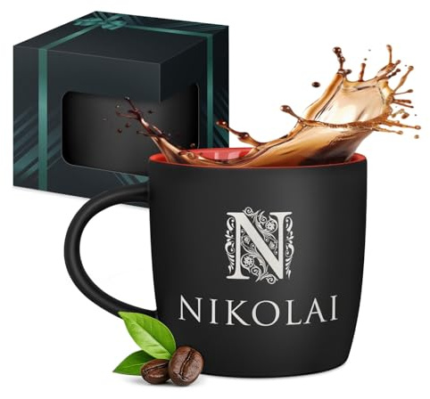 Maverton Keramik Kaffeetasse 400ml mit Gravur - personalisierter Kaffeebecher aus Matt Keramik mit Henkel - Trinkbecher für Männer zum Geburtstag zu Weihnachten - matt schwarz - Innen rot - Name