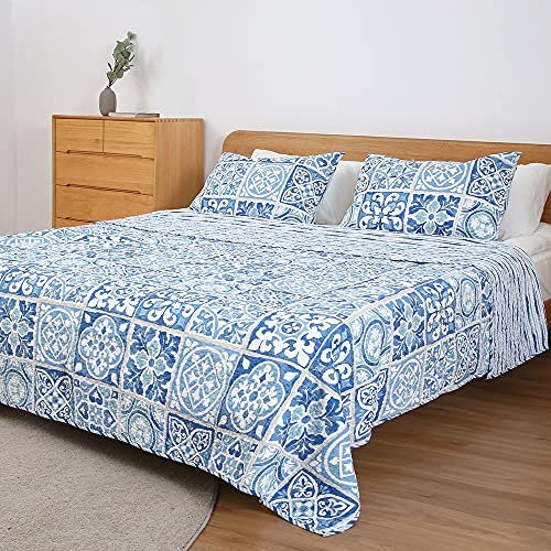 Gesteppte Tagesdecke, 220 x 240 cm, Patchwork-Bettdecke, blaues Blumenmuster, Bettüberwürfe, Tagesdecken – 3-teiliges Bettwäsche-Set mit 2 Kissenbezügen