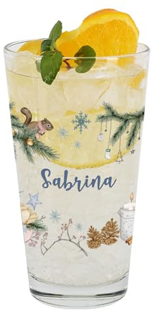 Herz & Heim® Personalisiertes Trinkglas zu Weihnachten mit Name – 300 ml Leonardo Glas – Geschenk & Tischdeko für Weihnachten – Winterliche Gläser mit Namensaufdruck – Weihnachtsmotiv