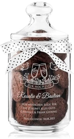 Maverton Keksglas mit Gravur - Glasbehälter mit Deckel - Bonbonglas mit eleganter Schleife - Vorratsglas personalisiert - Geschenk für Naschkatzen & Hobbybäckerin - Hochzeitsgeschenk für Paare - Toast