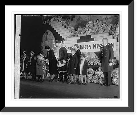 Historic Framed Print, Mrs. Hoover at Central Union Mission, 12/23/29, 17-7/8 x 21-7/8