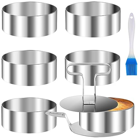 QIQN Cercle à Patisserie en Acier Inoxydable 8cm Diamètre Anneau à Gâteau Rond Moules à Mousse Anneaux à Dessert avec Poussoir et Spatule pour Mousses Dessert Gâteau Lot de 8