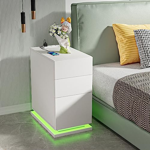 Lvhecforhm Comodino Stretto con illuminazione LED, Comodino con Stazione di Ricarica USB,con 3Cassetti,Camera da Letto Moderni Bianco Retro con taglio,Tavolo da Comodino 50x30x63cm (HL385185_01)