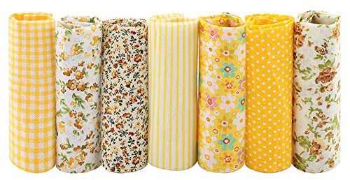 Tomotato Lot de 7pcs Patchwork Coton Tissu, 25 * 25cm DIY Fait à la main en tissu à coudre Quilting Tissu en Coton Carré Multicolore Designs Différents(Jaune)