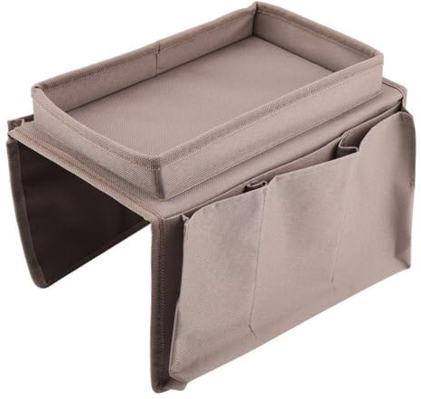 Supporto telecomando per divano con tasche, organizer per braccioli pieghevole multistrato per controllo TV, borsa per spuntini per riviste, portaoggetti per appendere al comodino del divano(caffè)