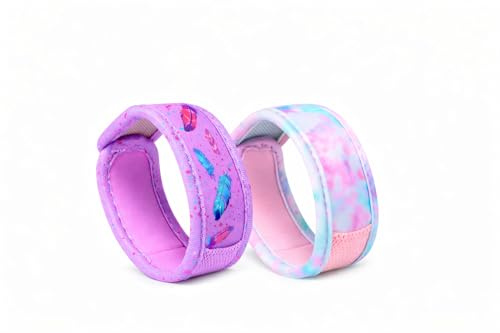 Lot de 2 Bracelets Anti-Moustiques Enfant/Adulte Plumes + Tie & Dye | 4 Plaquettes Incluses, 1 Recharge = 15 Jours, Sans Contact Peau, Résistant à l'Eau